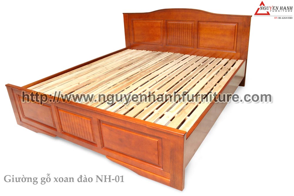 Name product: 1m8 Bed of Bead tree wood - Dimensions: 180 x 200cm - Description: Bead tree wood